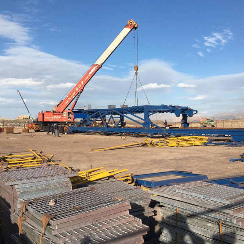 Read more about the article Manufacturing Of Stacker-Reclaimer